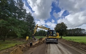 Galeria aktualności Trwają prace przy rozbudowie drogi powiatowej nr 1404 B 2