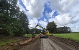 Galeria aktualności Trwają prace przy rozbudowie drogi powiatowej nr 1404 B 4